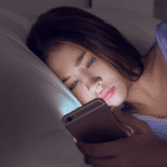 luz pantallas móvil provoca dormir mal
